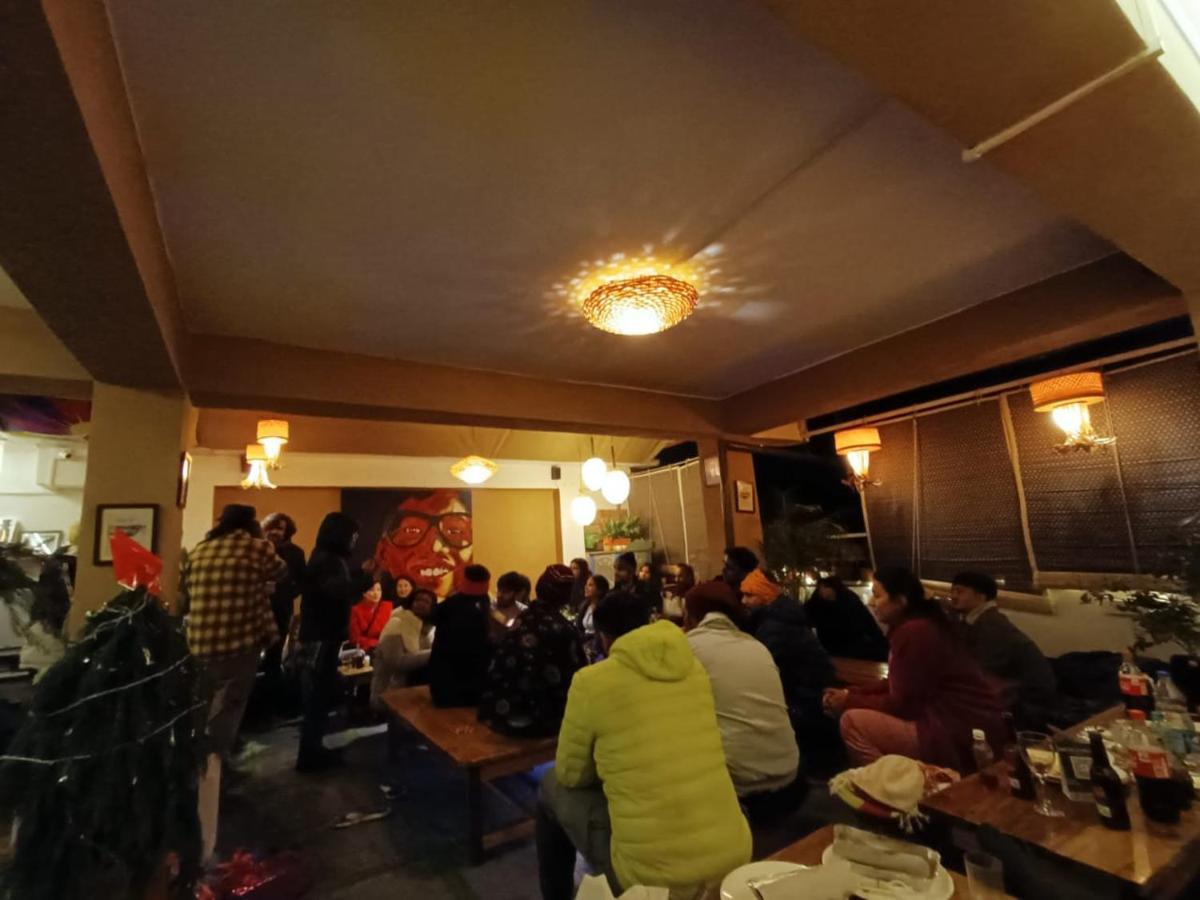 Mellow Fellow Hostel Гангток Экстерьер фото